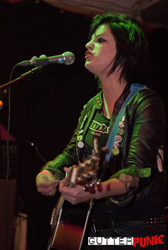 Ghirardi Music, News and Gigs: Louise Distras - 4.3.12 Another Winter of Discontent - The Boston Arms, London